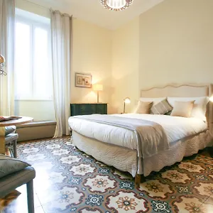 Le Flaneur - Vintage Bed & Breakfast